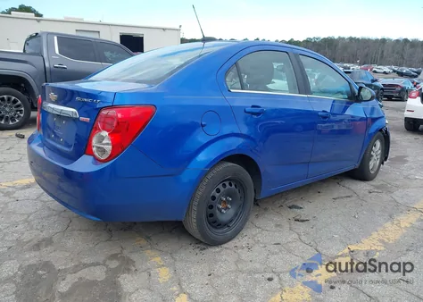 2016 Chevrolet Sonic Lt Auto из США, поврежденный, VIN 1G1JC5SB8G4148125